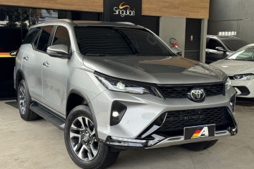 HILUX SW4