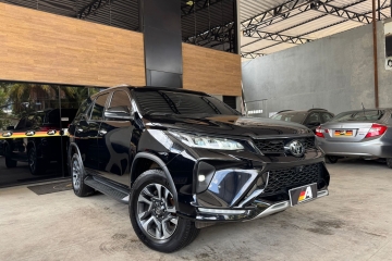 HILUX SW4